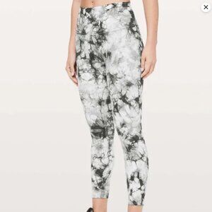 Lululemon Wunder Under Hi-Rise 7/8 Tight - Size 6